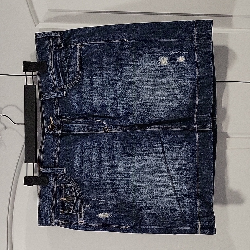 Old Navy Dark Denim Wash Distressed Jean Skirt